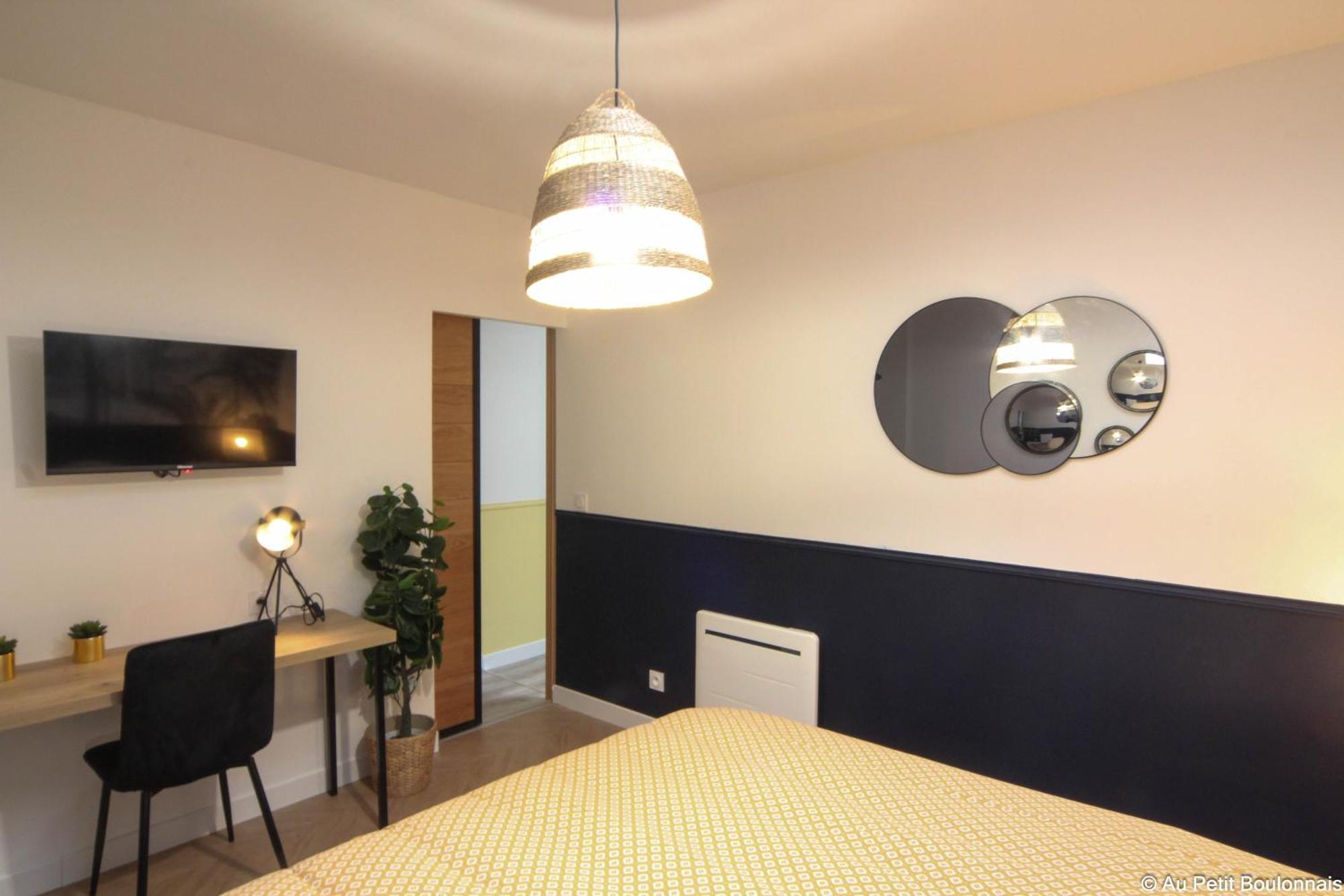 Au Nouveau Boulonnais - 4 Appartements Charmants Pour Couples, Familles Et Groupe D'Amis, Vieille Ville Et Centre Ville De Boulogne Sur Mer Bagian luar foto